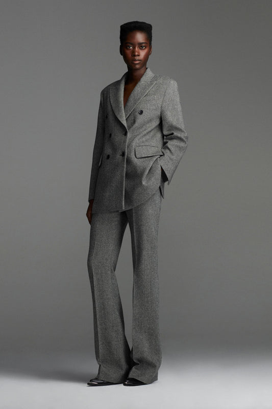 ES_PREFALL23_09