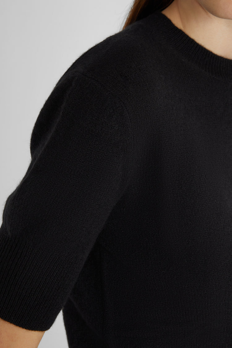 Pull noir en pur cachemire