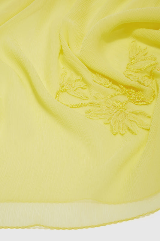 Étole en soie avec broderie florale faite à la main