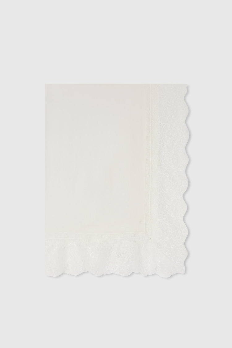 White cashmere stole with valencienne lace