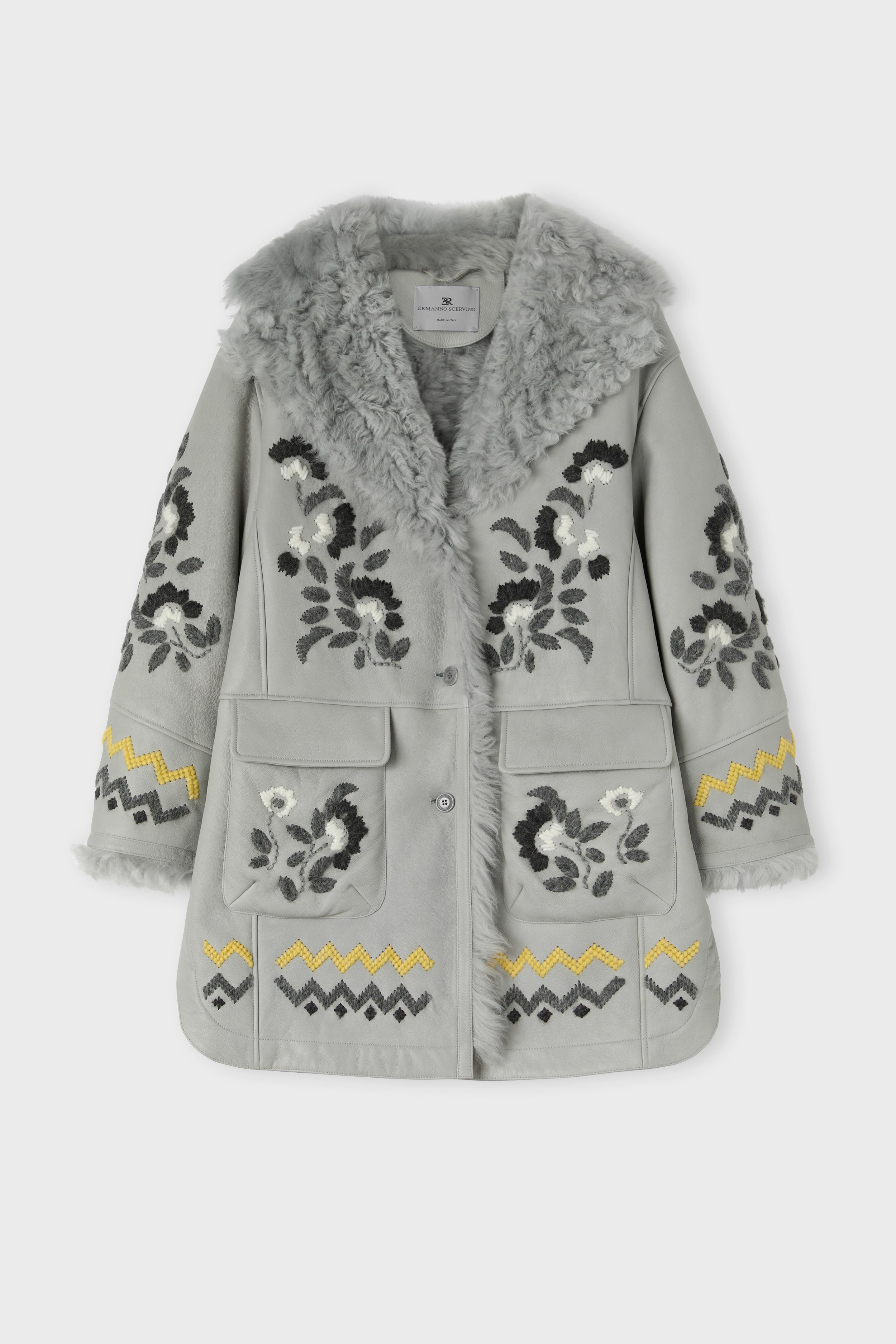 Shearling coat in genuine sheepskin with hand embroidery