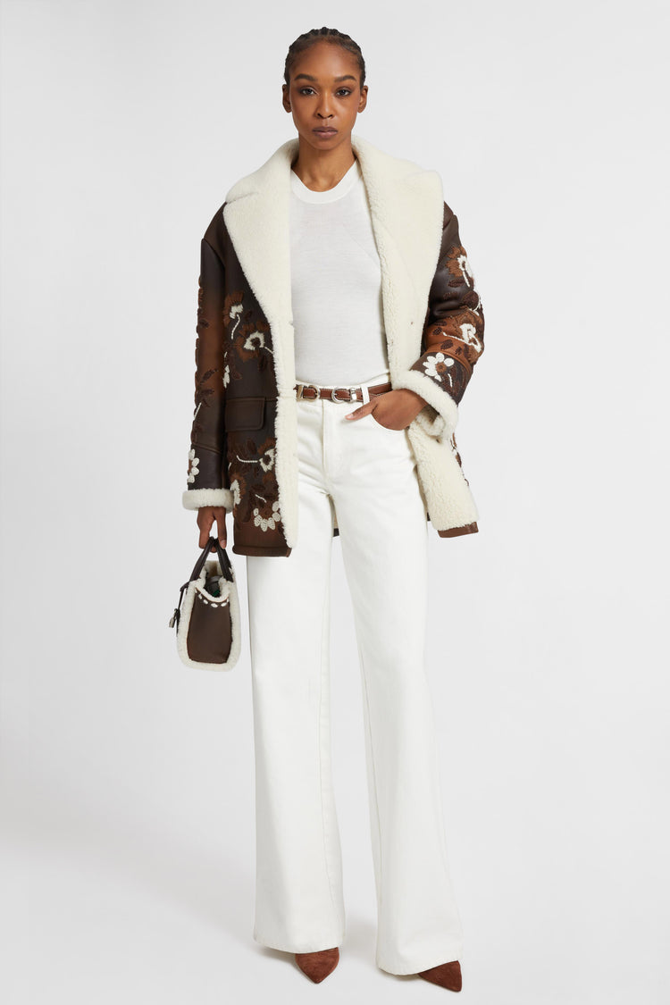 Single-breasted shearling with handmade wool thread floral embroidery