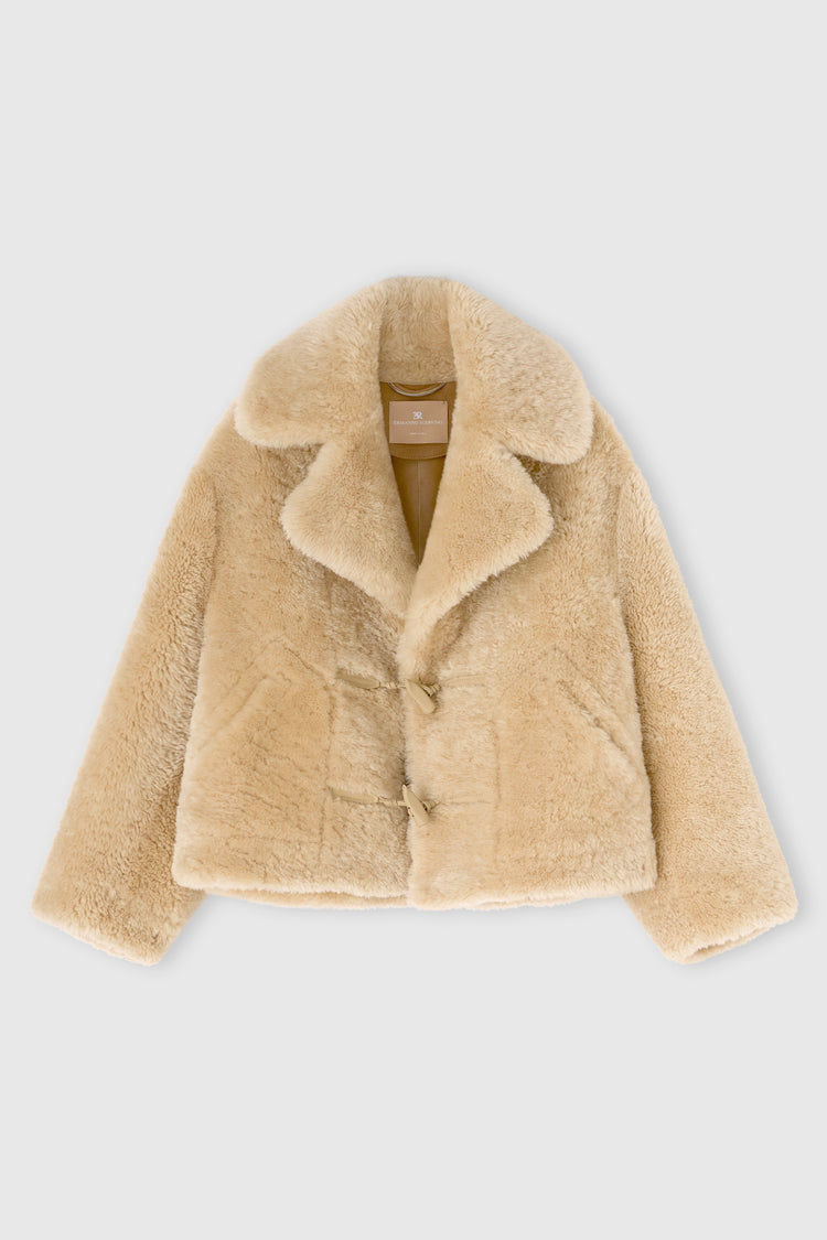 Oversize shearling jacket with hook closure