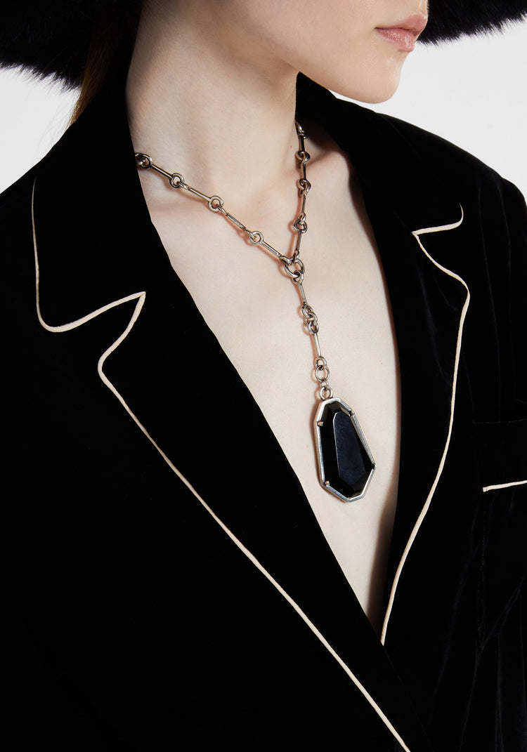 Velvet blouse with contrast piping