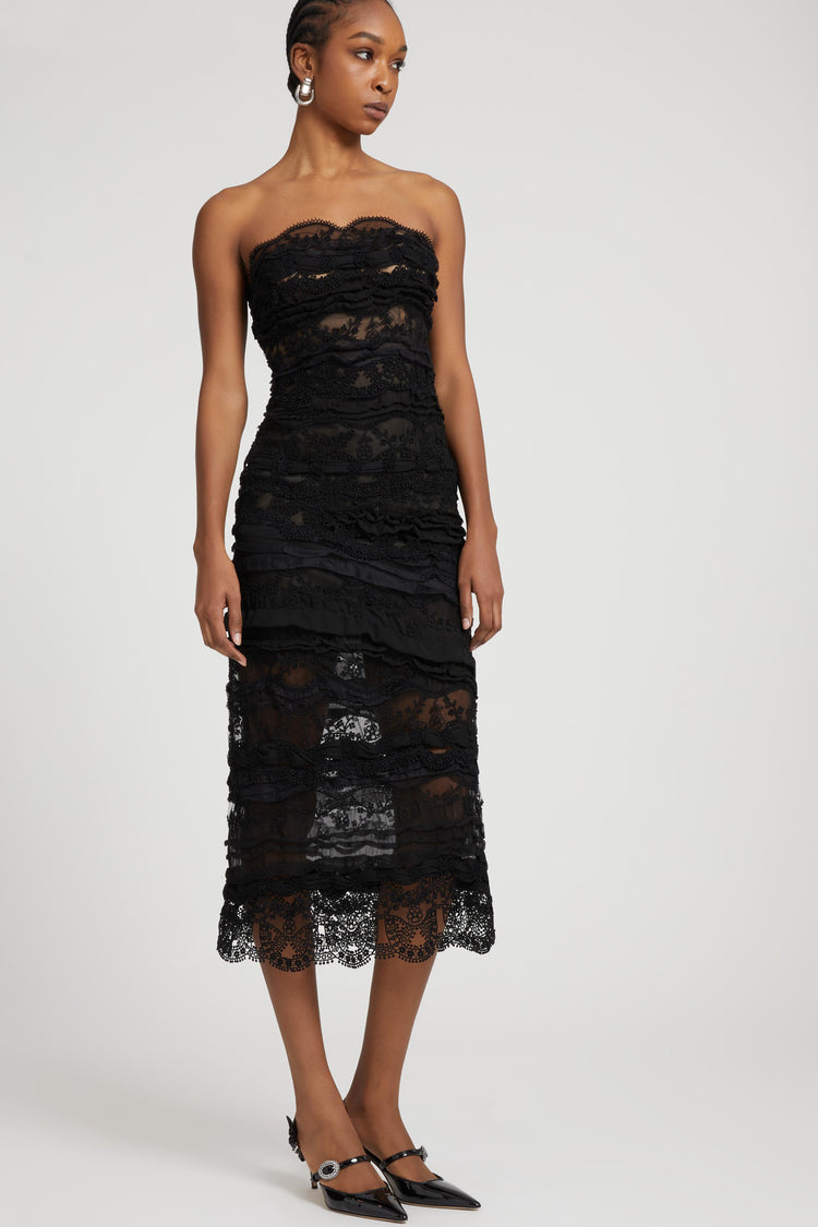Robe bustier patchwork en dentelle et georgette