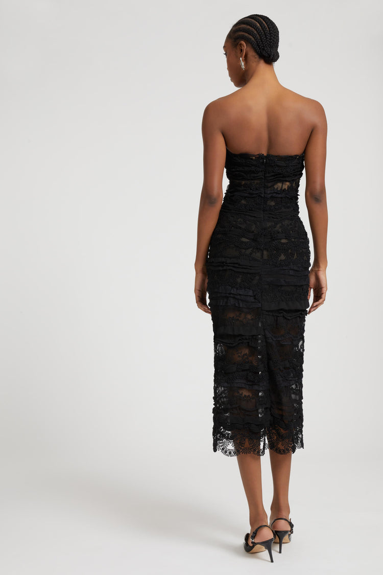 Robe bustier patchwork en dentelle et georgette