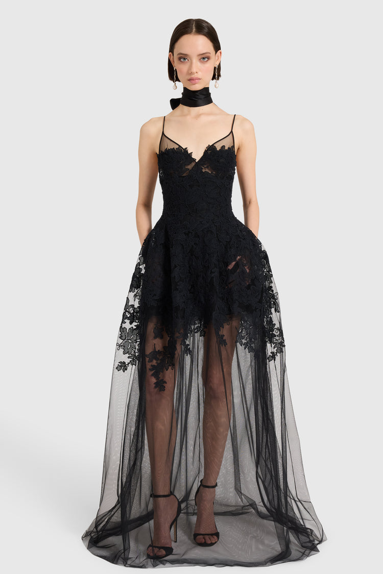 Bustier dress in tulle and rebrodé lace