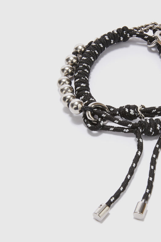 Charms multi-rangs avec cordon noir