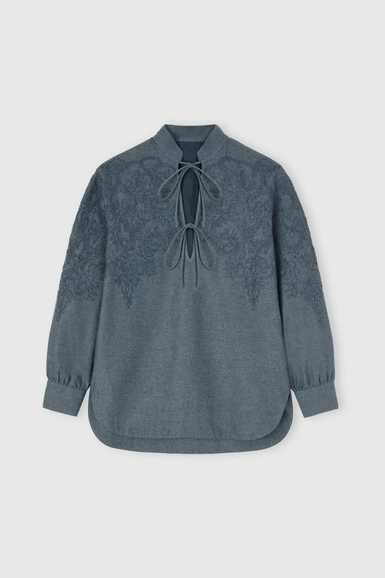 Cotton flannel blouse with Cornely lace