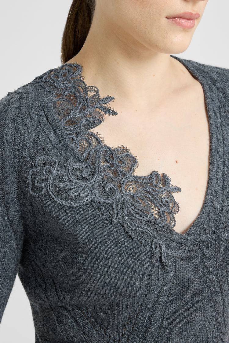 Wool and cashmere top with diagonal braid and Cornely lace