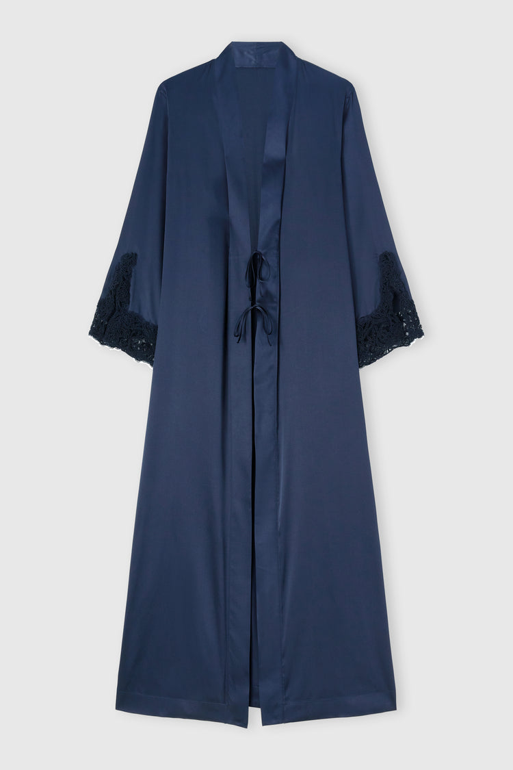 Stretch silk kimono with rebrode lace