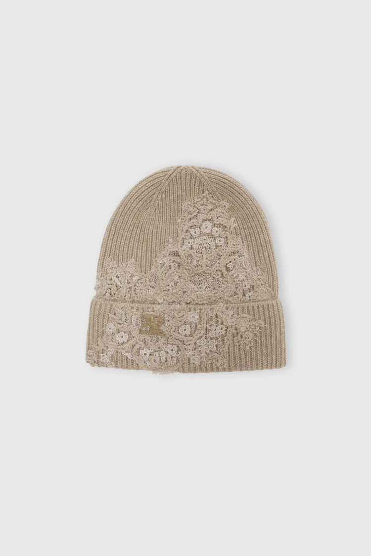 Pure cashmere hat with embroidered logo and rebrode lace