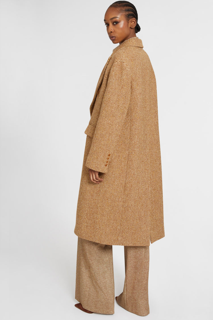 Double-breasted midi coat in virgin wool and silk with herringbone pattern