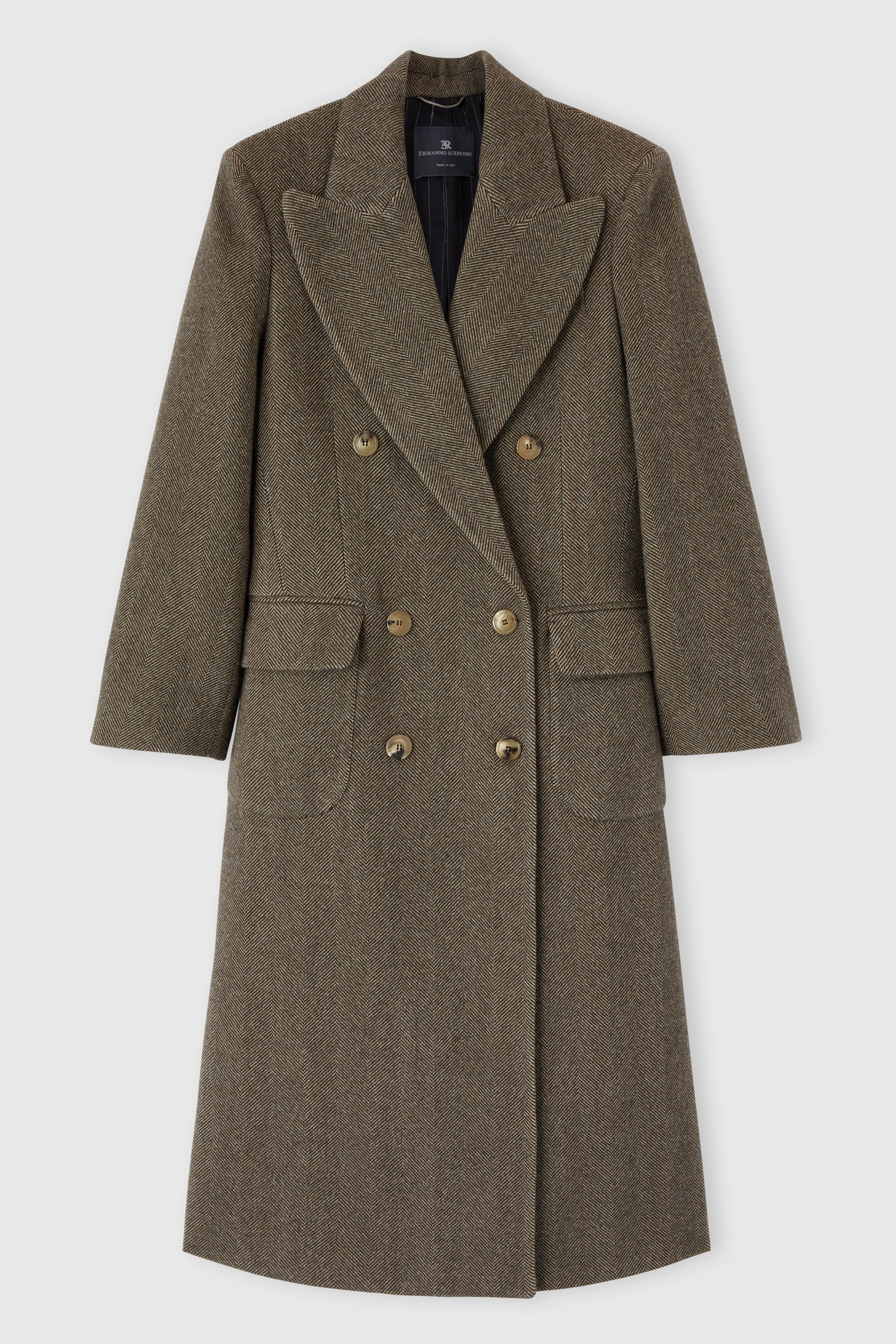 Tailored coat in a virgin wool, silk, and cashmere blend