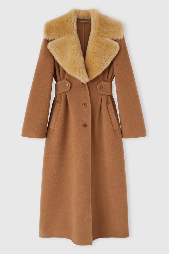 Long oversize coat in a blend of wool, virgin wool, and cashmere with alpaca fur lapel