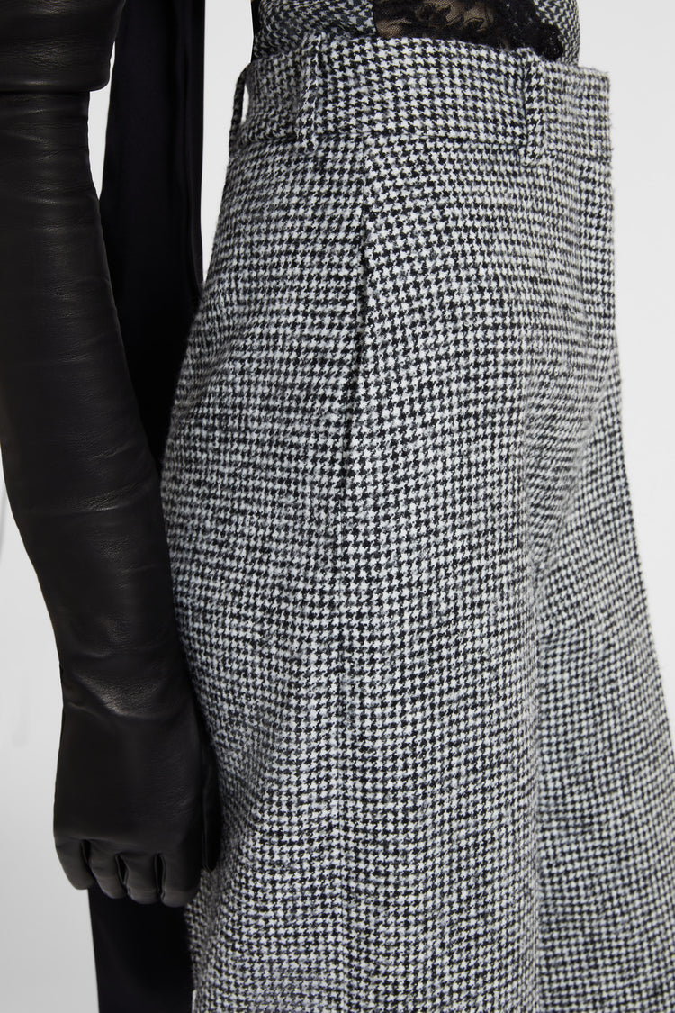 Palazzo trousers in wool blend with black and white pied de poulle