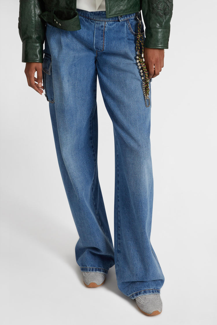 Jeans palazzo cargo in denim blue classico