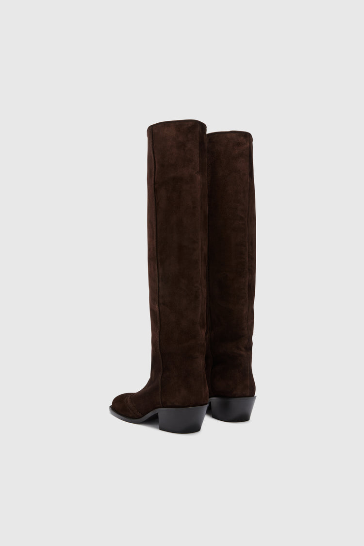 Stretch calfskin boot with brogue detail