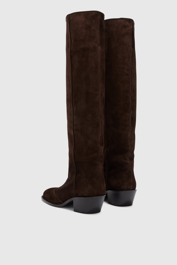 Stretch calfskin boot with brogue detail