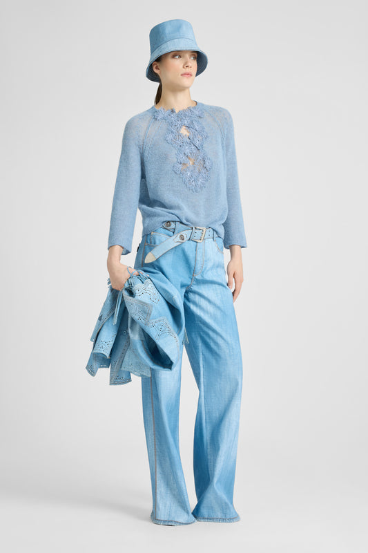 Cashmere sweater with V-neck and daisy appliqués