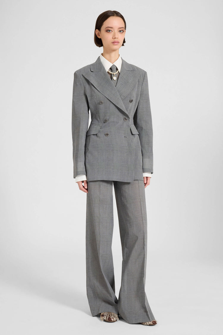 Fitted double-breasted jacket in technical georgette, sculptural model