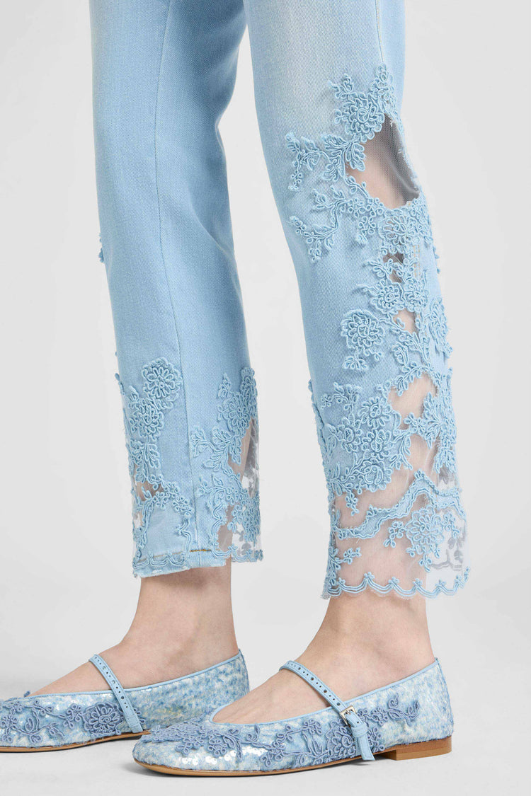 Pantalone dritto in denim con pizzo rebrodè