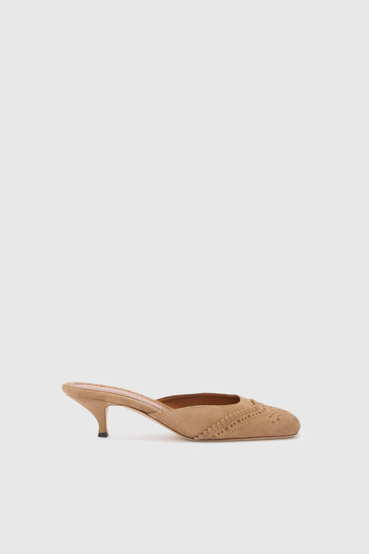 Mule en camoscio avec détails brogue