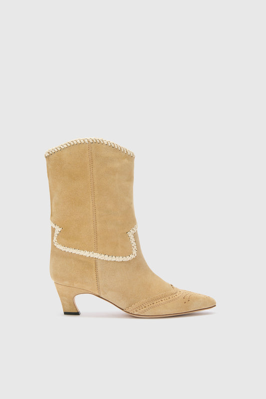 Low boot in crosta with raffia embroidery