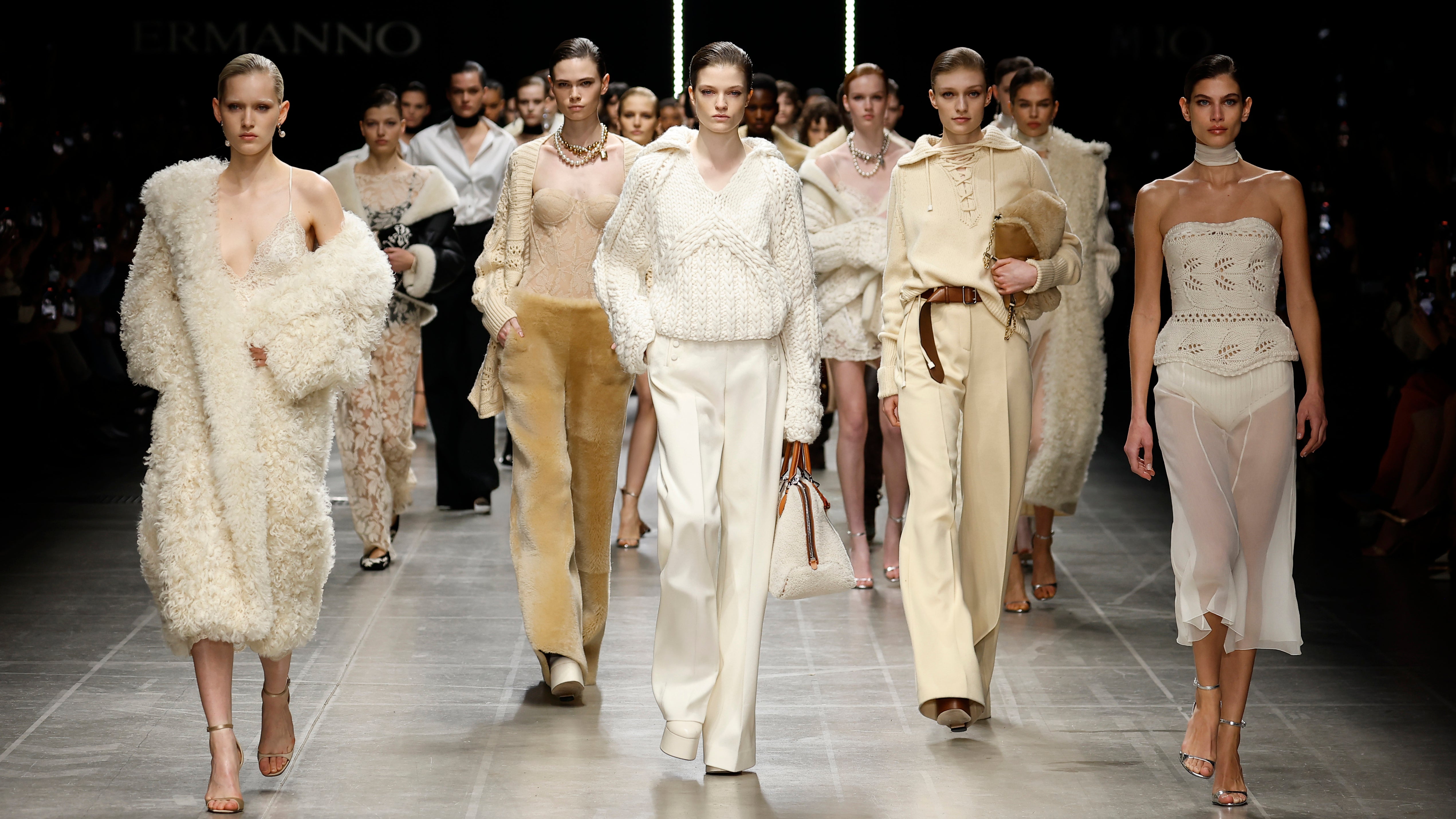 Bluefin ⭐️新品 ERMANNO SCERVINO ermanno_scervino_24aw_00001-