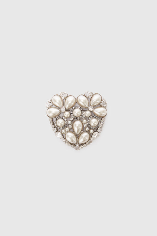 Crystal and pearl-adorned heart-shaped brooch
