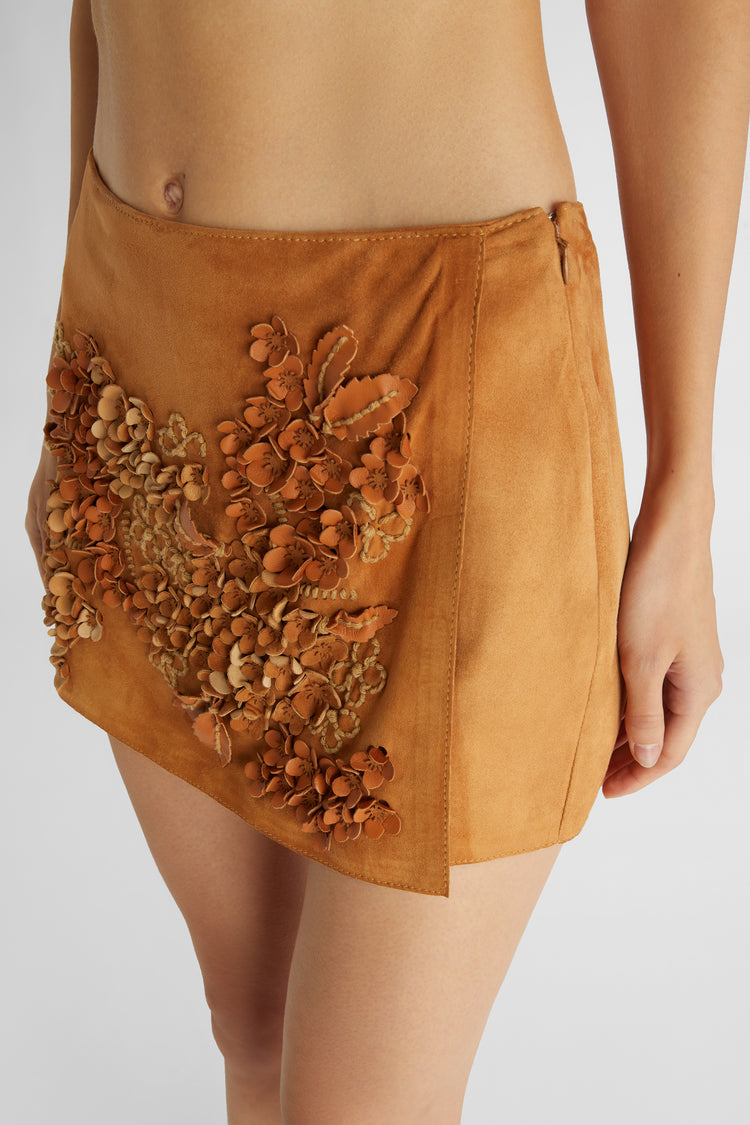 Suede skirt-pant with embroidery and appliqués