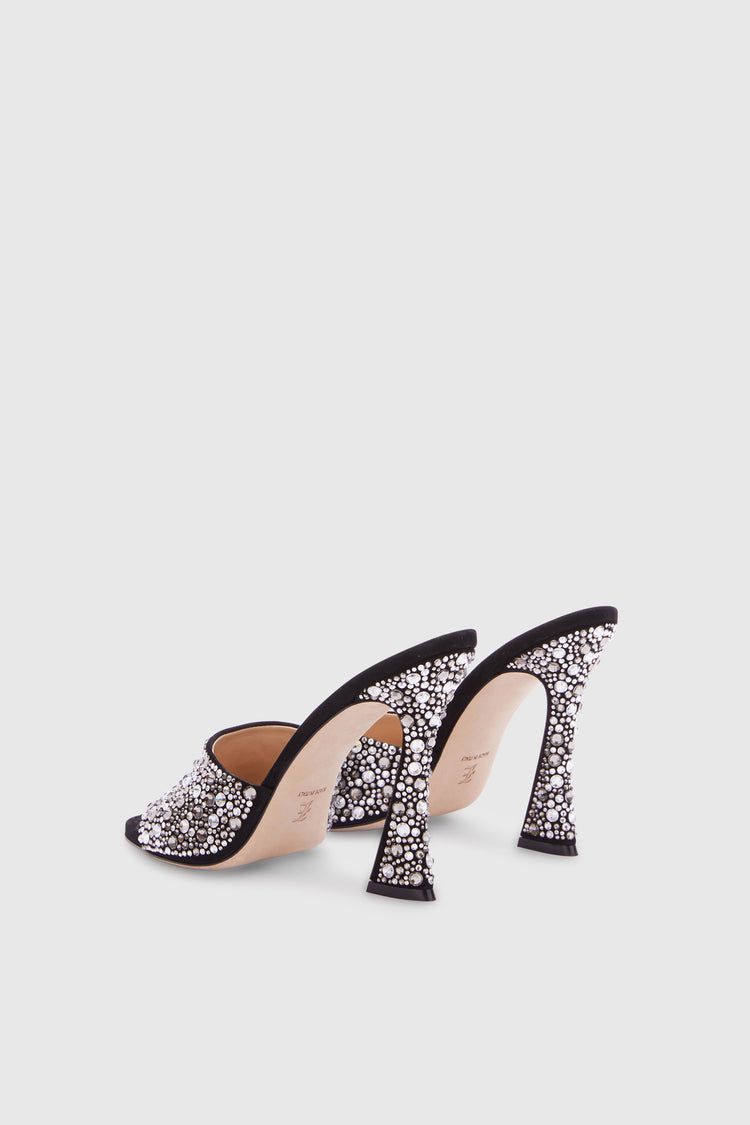 Mules with crystals