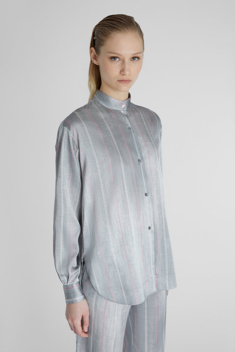 Pinstripe shirt with mandarin collar.