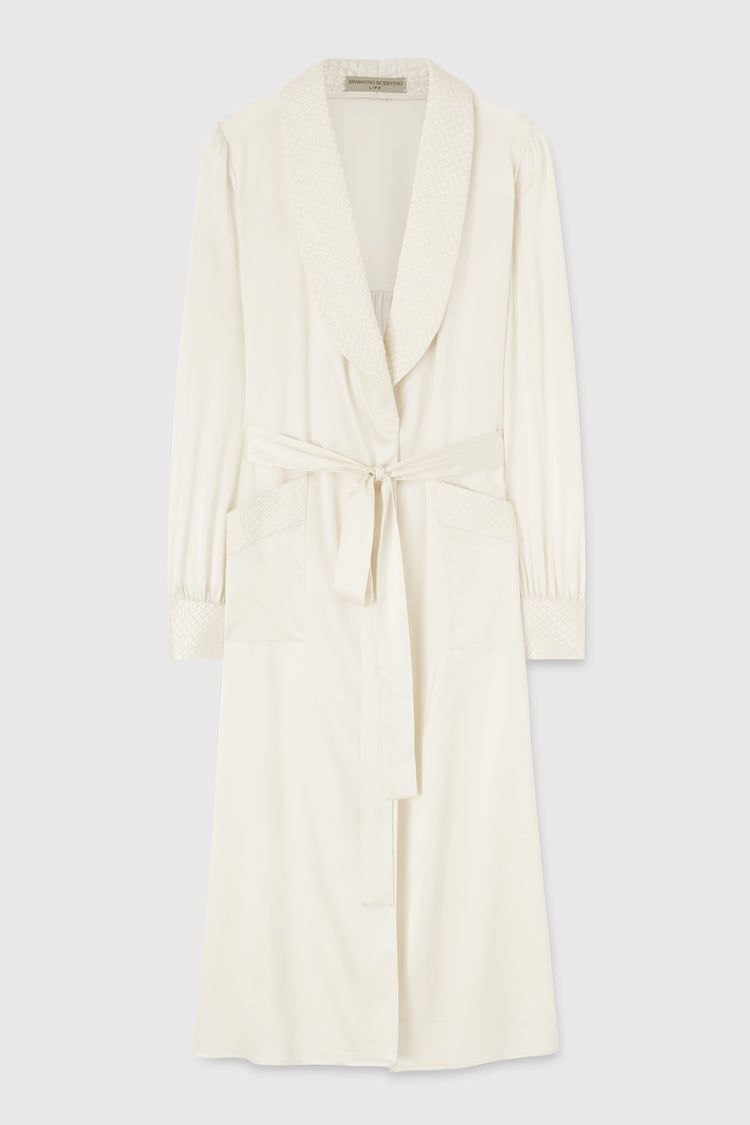 Long dressing gown with quilted detail.