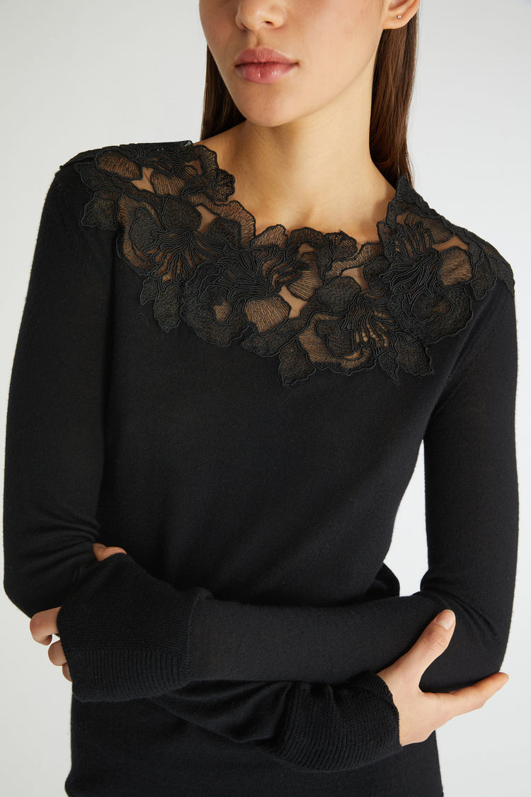 Pure merino wool sweater with lace on the neckline