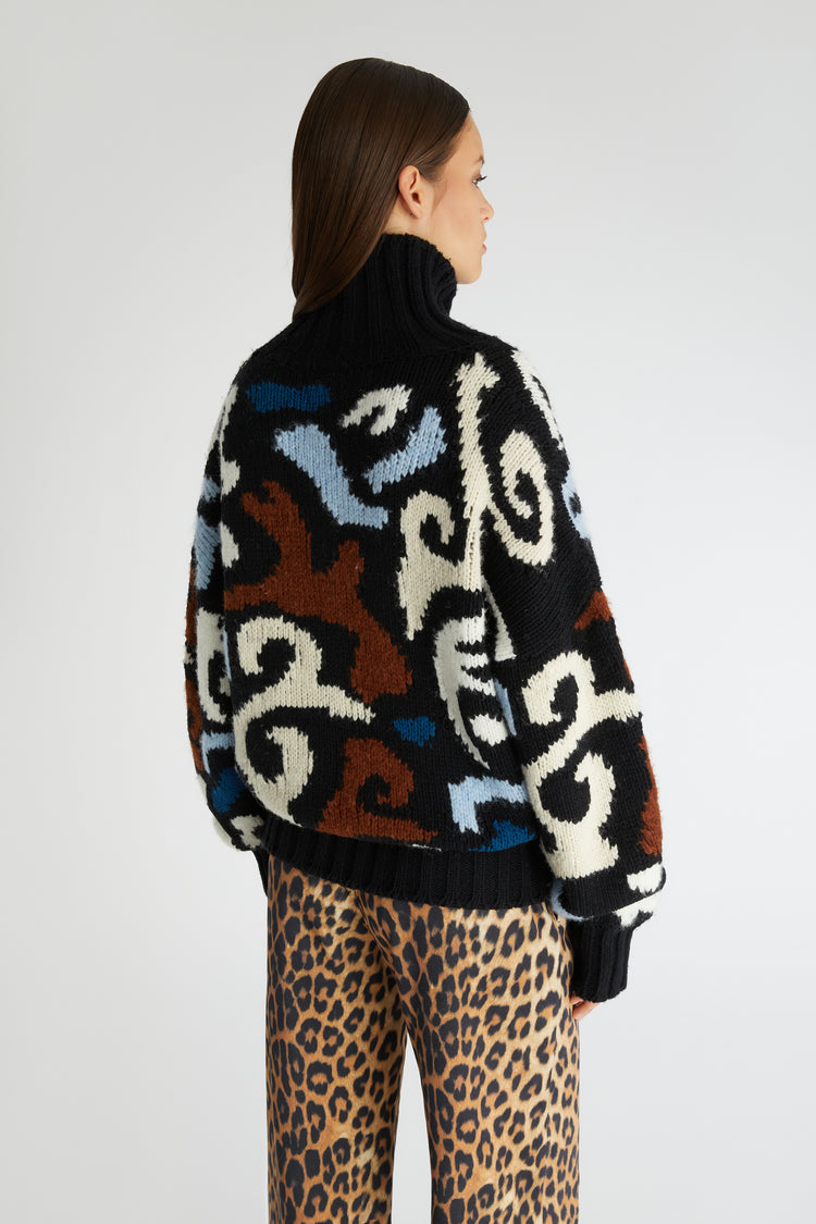 Oversized sweater with jacquard pattern