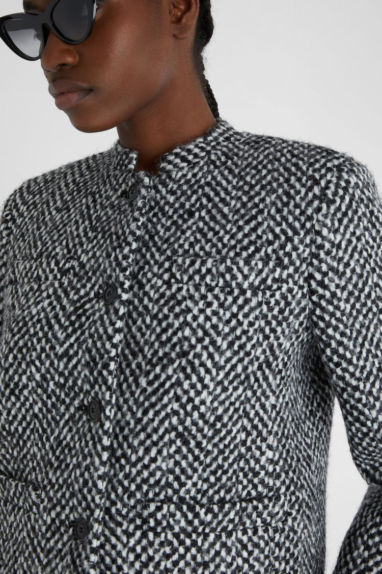 Short single-breasted bouclé jacket