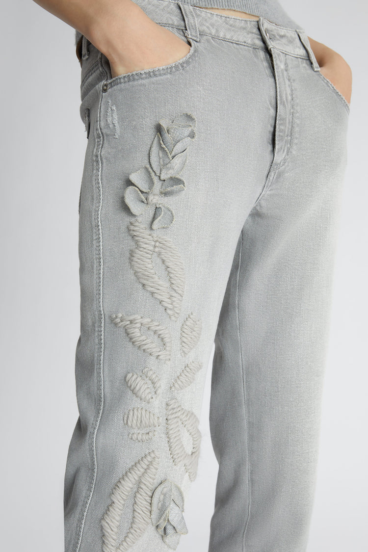 Straight-cut denim trousers with hand-embroidery