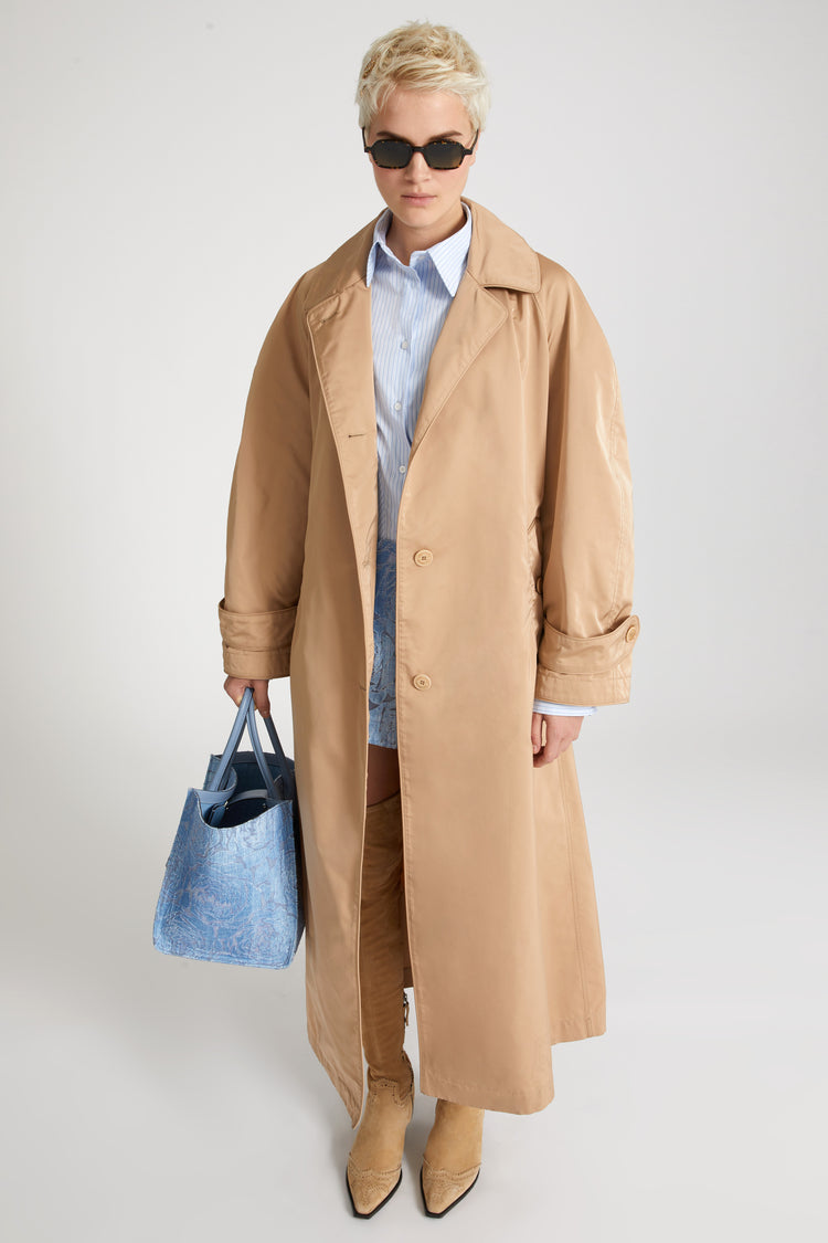 Technical duchesse single-breasted trench coat