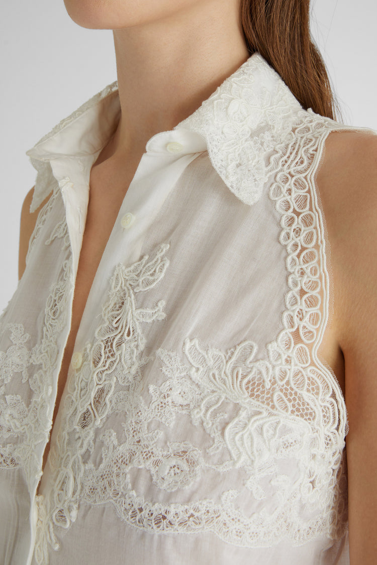 Sleeveless shirt with valencienne lace