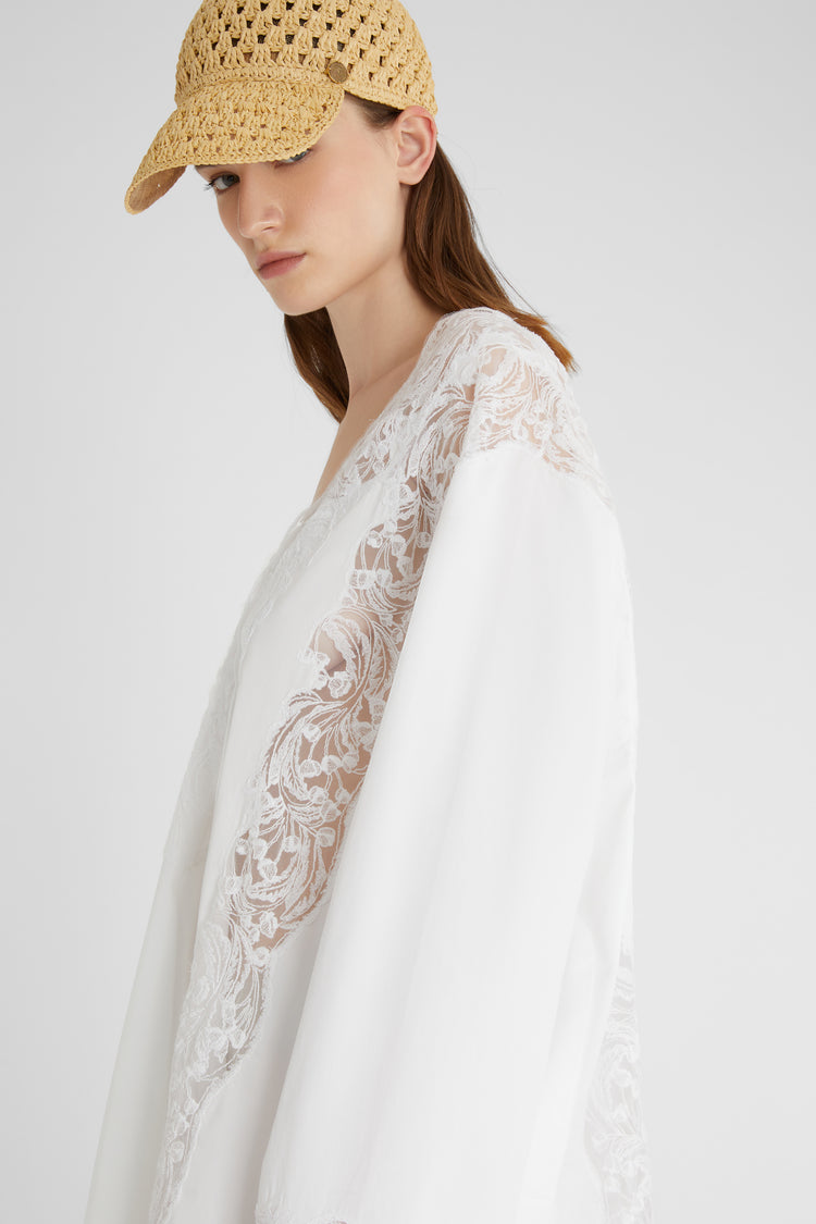 Short cotton kaftan with handmade rebrodé lace appliqués