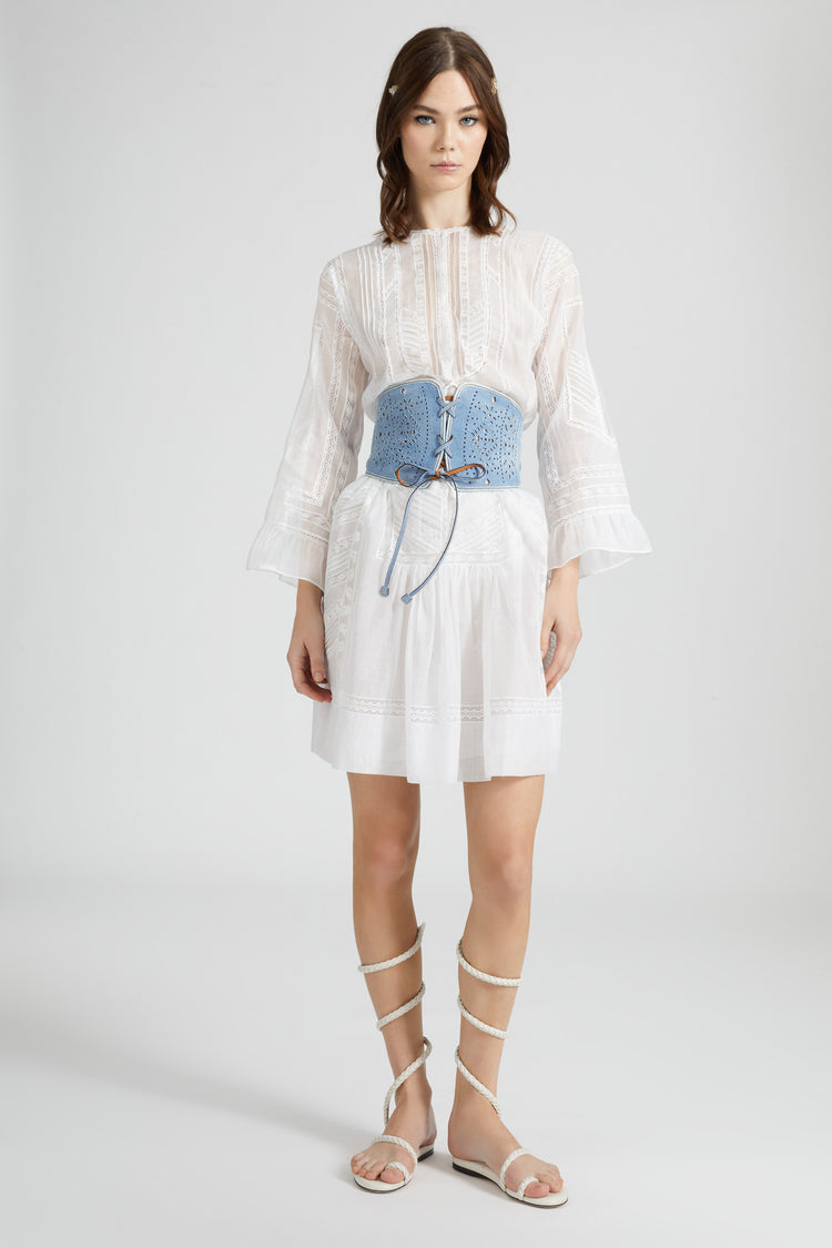 Short skirt in cotton muslin with valencienne lace details