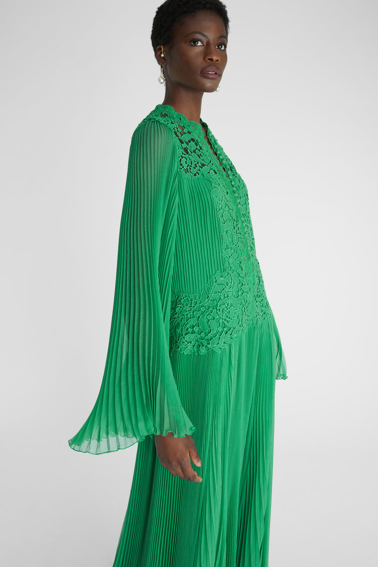 Long pure silk pleated kaftan with handmade lace appliqués and buttoned neckline