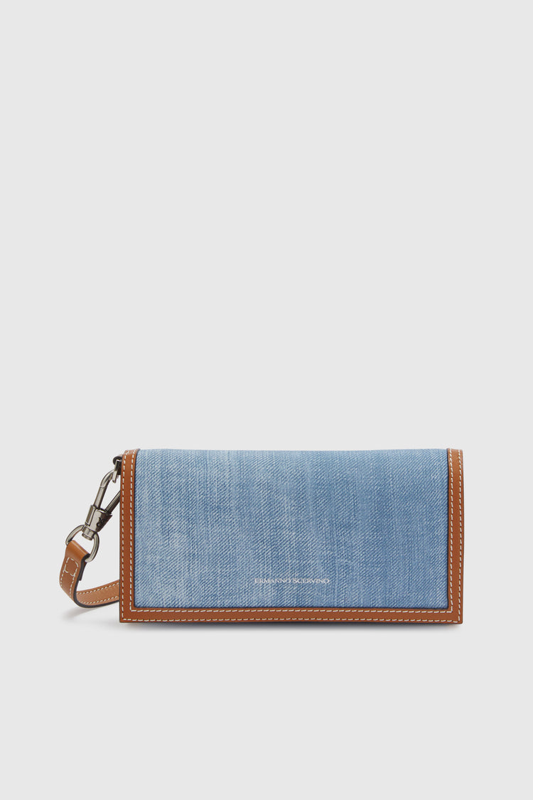 Wallet with detachable shoulder strap in marocain jeans print