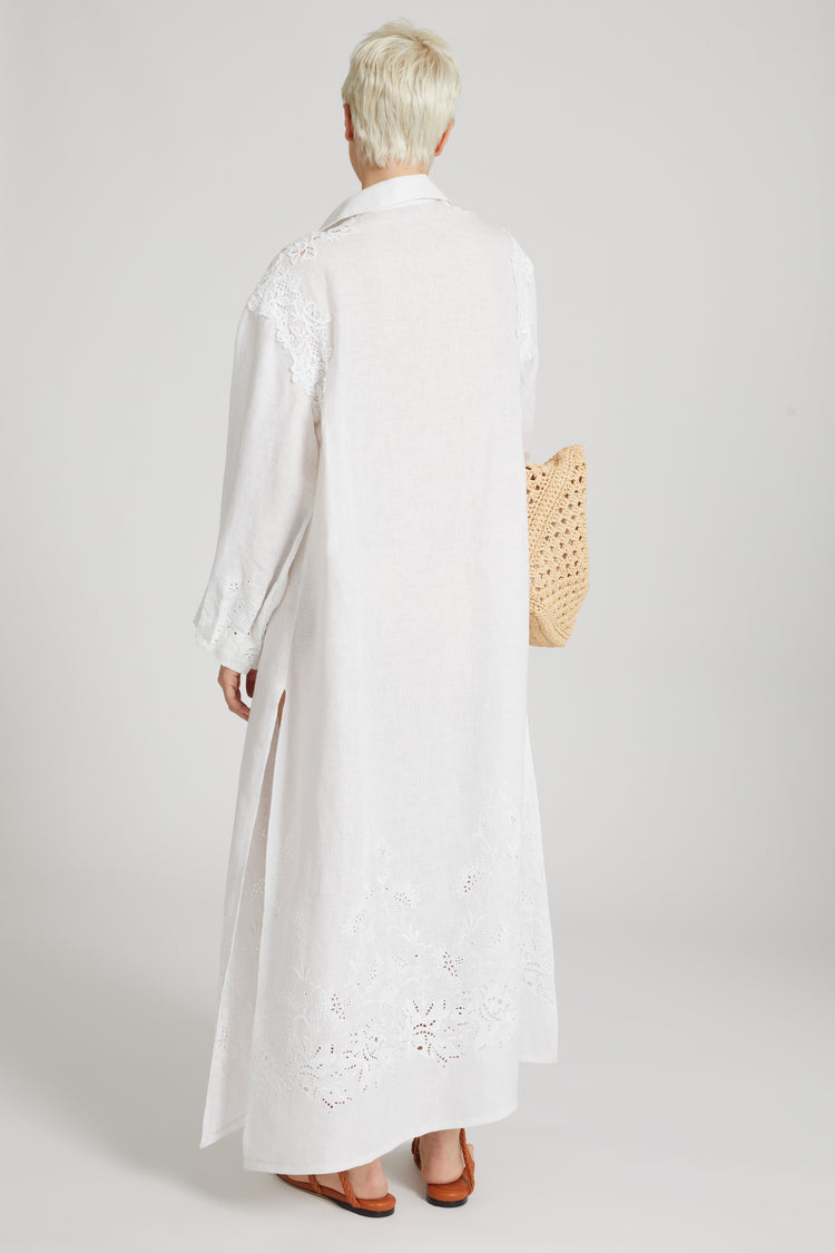 Long pure linen chemisier with handmade embroidery and macramé lace appliqués