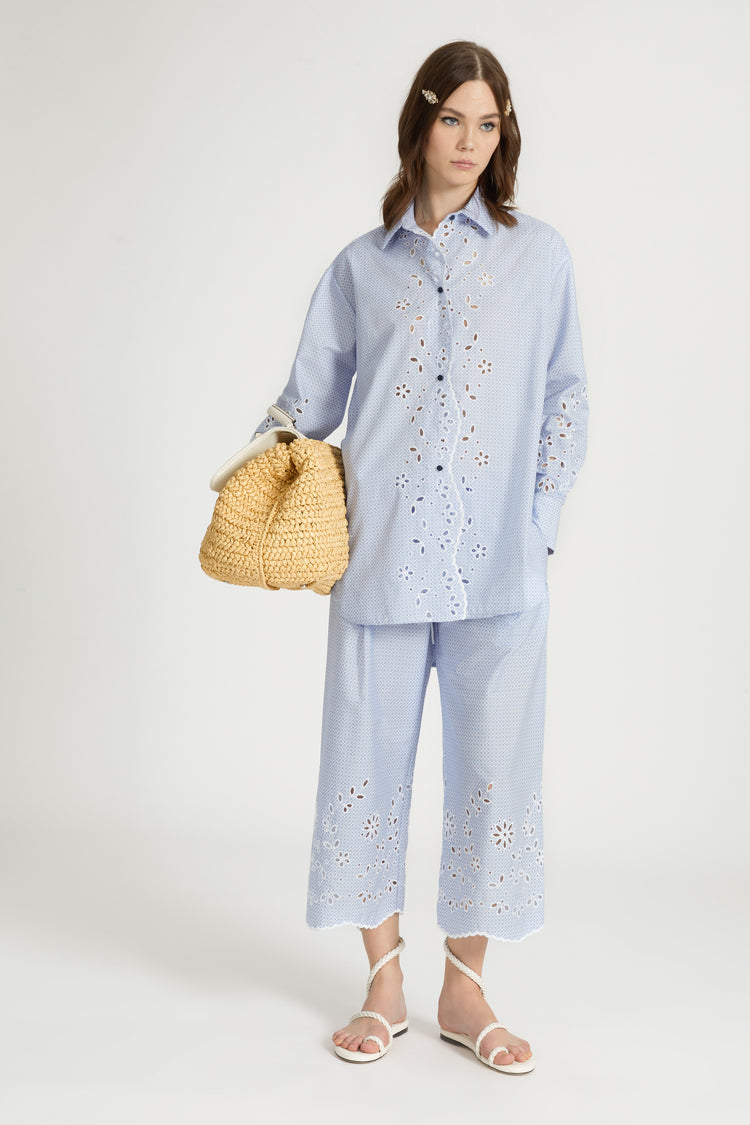 Pure cotton over shirt with micro tie pattern and sangallo lace details