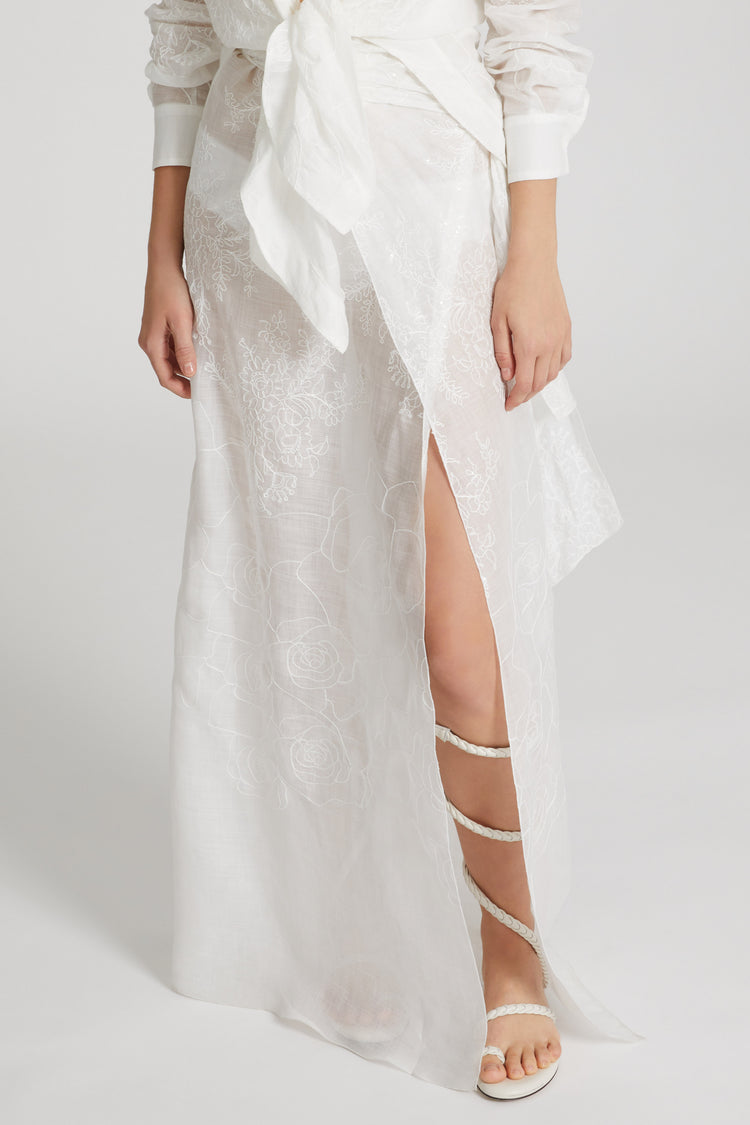 Handmade ramie pareo skirt with floral embroidery