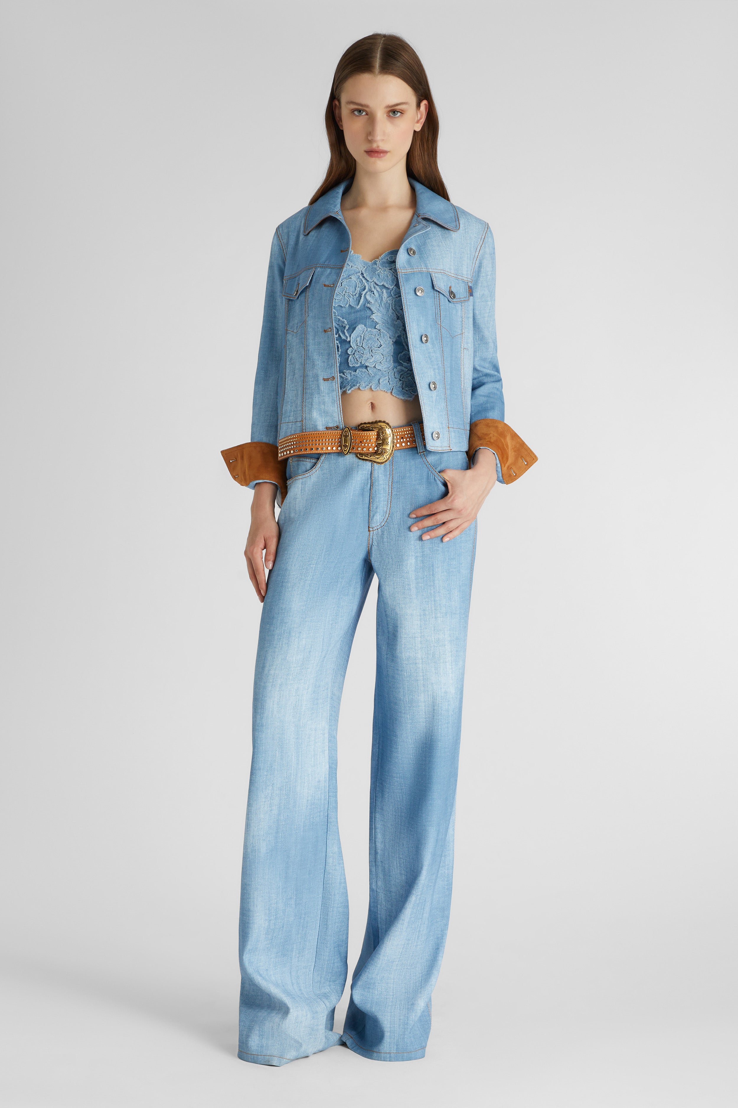 【美品】ERMANNO SCERVINOデニムジャケット　フラワーモチーフ Jacket in light blue marocain denim print with suede cuff