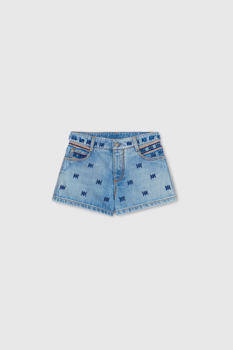 Shorts in denim con ricami geometrici realizzati a mano allover