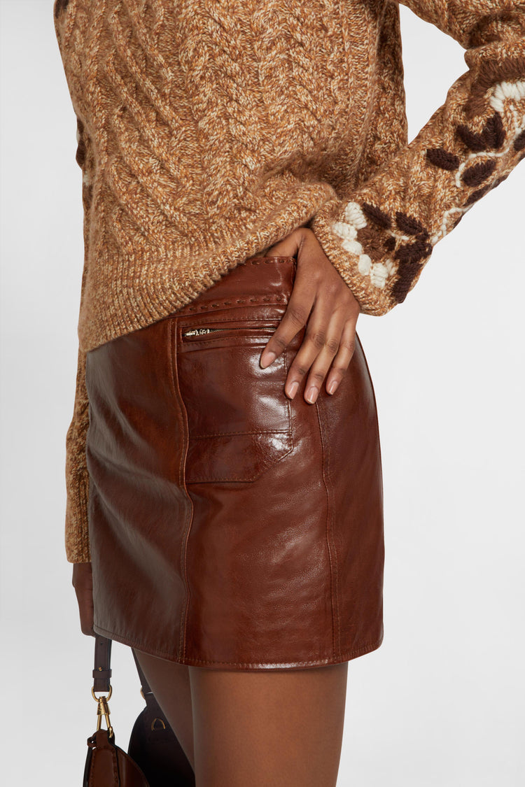 Glossy leather miniskirt